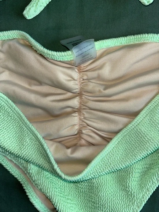 Blushing Brunette Mint Green Bikini Set - Picture 5 of 8